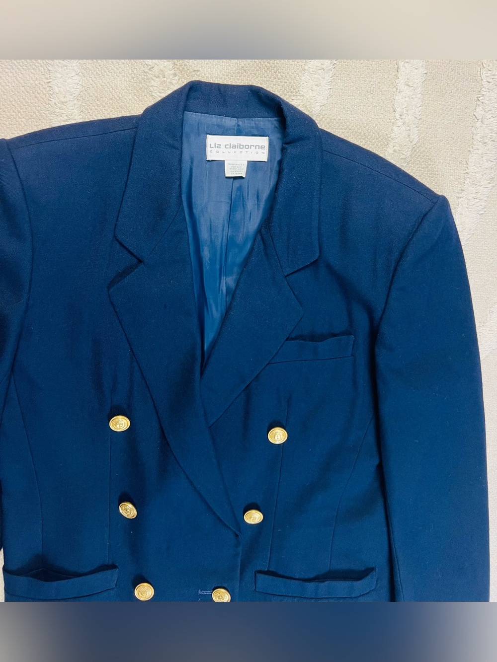 Vintage 90s Liz Claiborne Navy Wool Blazer – Double-Breasted Gold Buttons – 8 - Picture 5 of 13